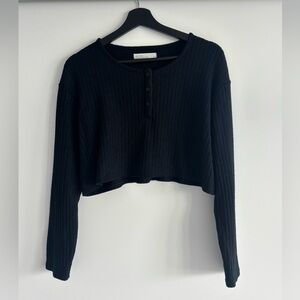 OAK + FORT Black Ribbed Henley Crop Top